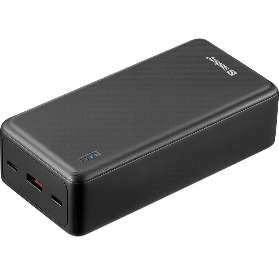 Svart Sandberg Saver powerbank på 27 000 mAh med USB-C og USB-A